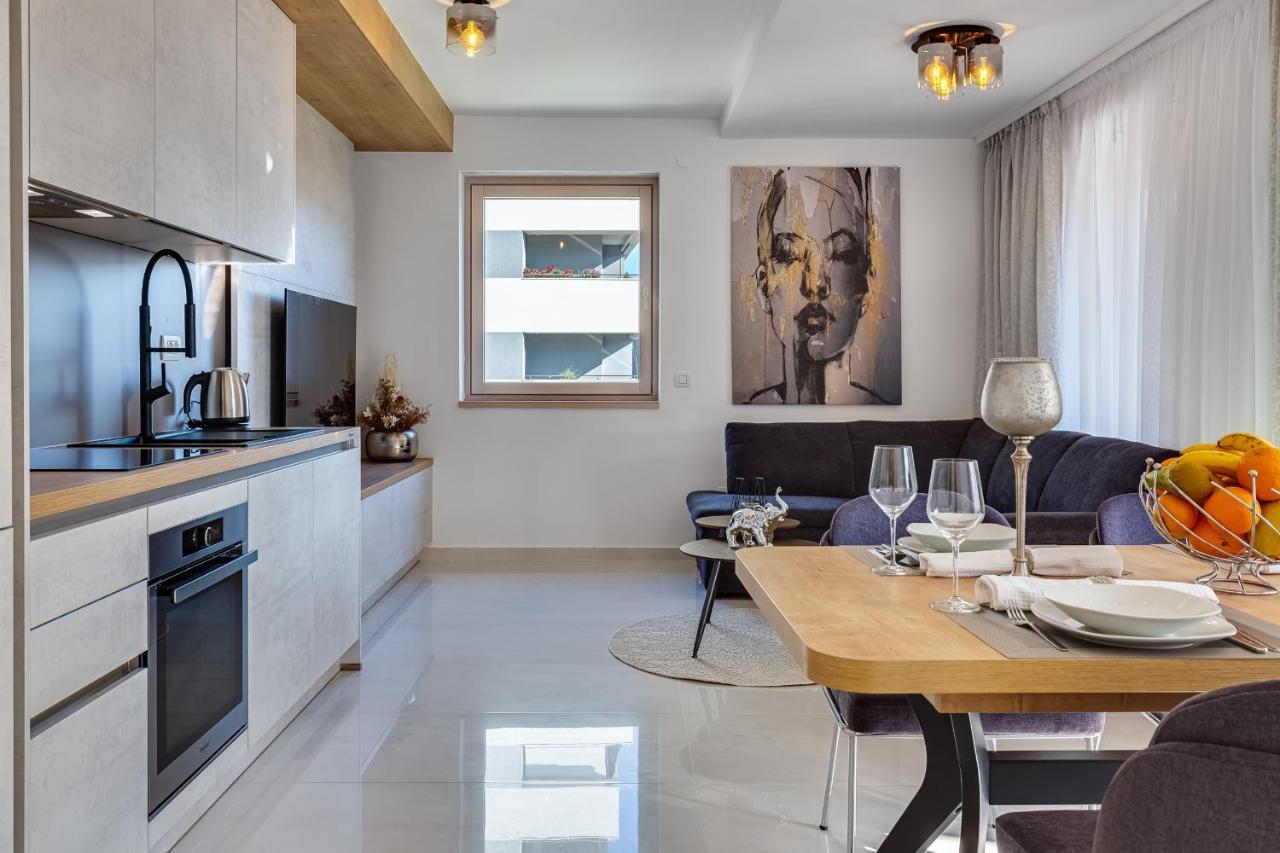 Diamond Two Bedroom Apartment Задар Екстер'єр фото