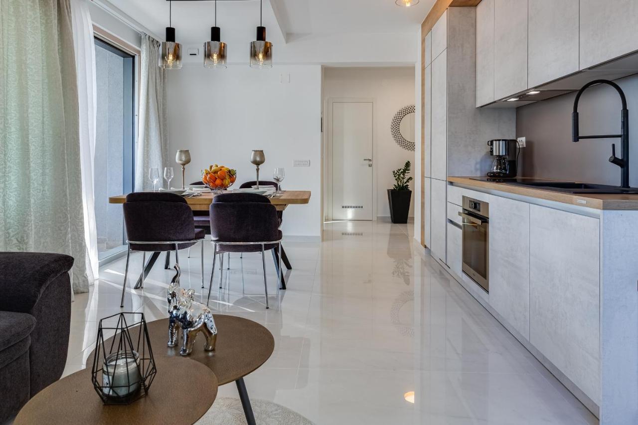 Diamond Two Bedroom Apartment Задар Екстер'єр фото